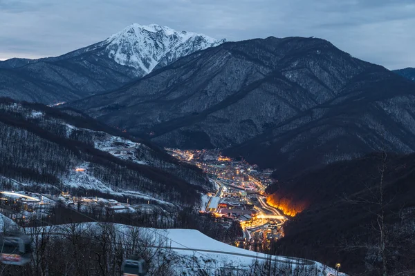 La estación de esquí de Krasnaya Polyana. Rosa Khutor. Sochi. Rusia. —  Fotos de Stock