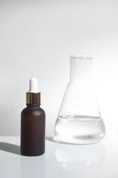 Experimento Científico Maqueta Belleza Moda Cosmética Maquillaje Botella Loción Producto — Foto de Stock