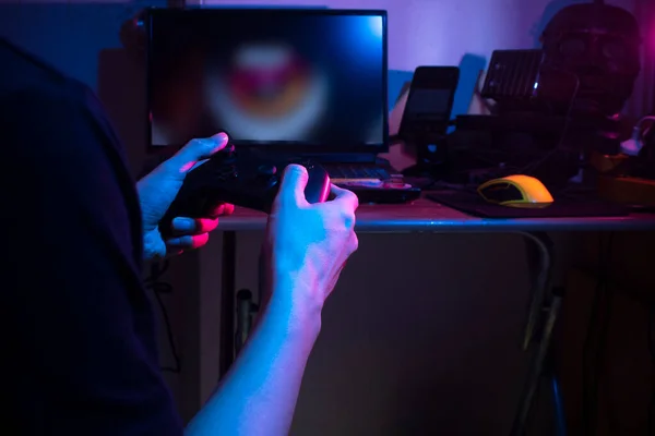 Gamer Jogar Jogo Por Joystick Com Computador Jogos Esports Conceito — Fotografia de Stock