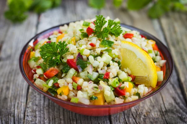 Salada de tabbouleh — Fotografia de Stock