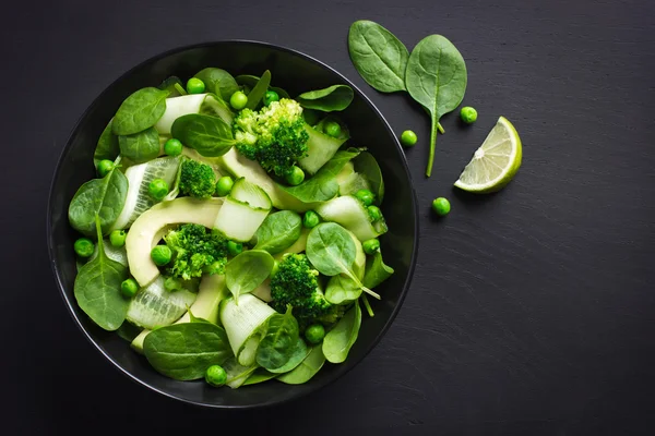 Salada verde fresca — Fotografia de Stock