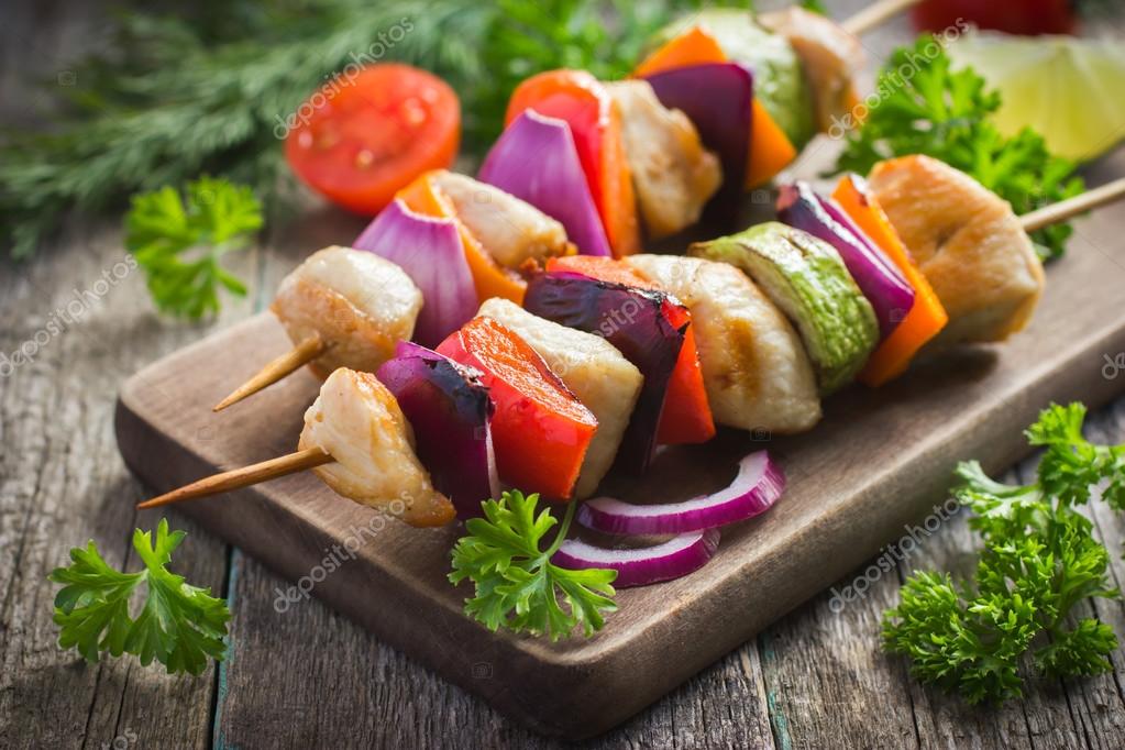 Grilled chicken and vegetable kebabs — Stock Photo © Anna_Shepulova