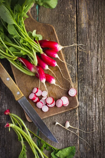 Frischer Bio-Rettich — Stockfoto