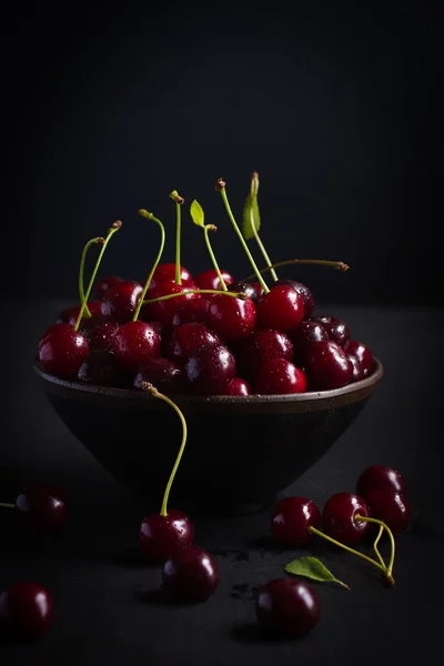 Fresh cherry on black background — Stock Photo, Image