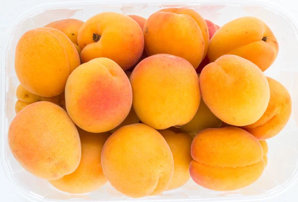 Aprikoser från biologiskt jordbruk — Stockfoto