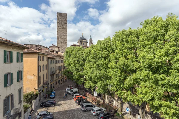Pohled Torre Del Gombito Horním Městě Citt Alta Bergamo Itálie — Stock fotografie
