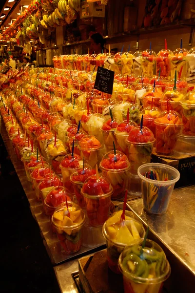 Fruit in de Boqueria markt — Stockfoto