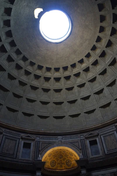 Dome of the Pantheon in Rome — Stock Image Dome of the Pantheon in Rome Stock Picture