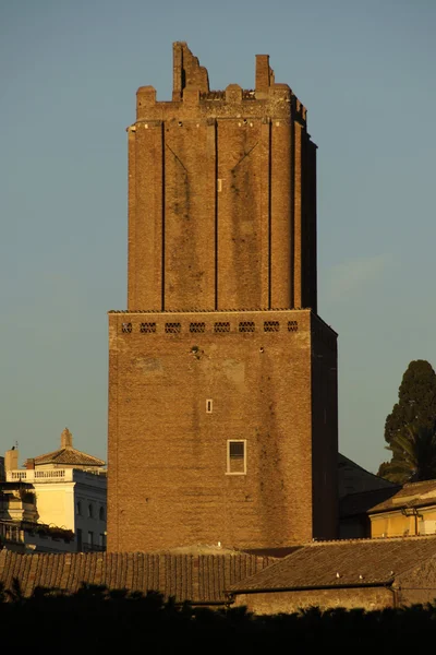 Башня Милиции в Риме — стоковое фото