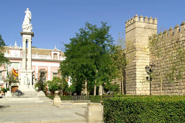 Sewilla Hiszpania Hołd Niepokalanemu Poczęciu Plaza Del Triunfo Sewilli — Zdjęcie stockowe