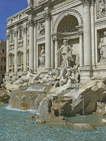 Fontana di Trevi Roma'nın tarihi merkezi — Stok fotoğraf