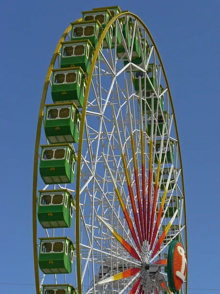Roda gigante na feira — Fotografia de Stock