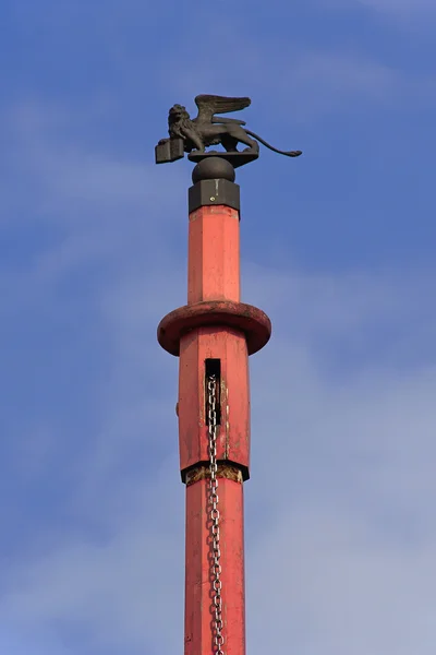 Lion of St. Mark on the island of Burano — Stock Photo, Image