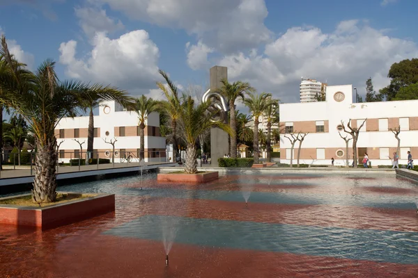 Escultura en la ciudad de Huelva — Foto de Stock