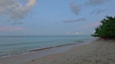 Havelock Adası 'ndaki Kalapathar Plajı' nda akşam