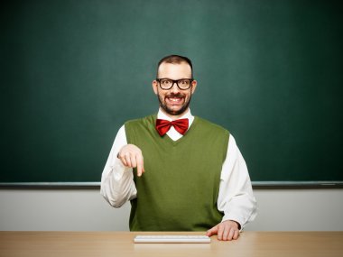 Düğmeye basmayı inek