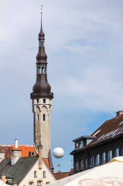 Gotik tarzda antik kule binası, Tallinn, Estonya