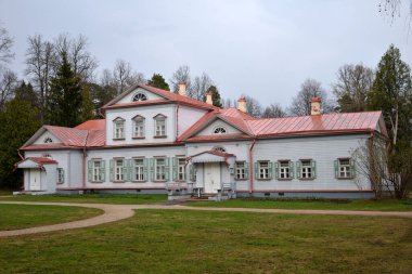 Manor House, Abramtsevo Müzesi, Moskova bölgesi yakınlarındaki Sergiev Posad kasabası, Rusya 