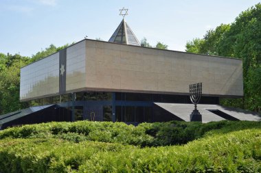 Moskova, Rusya 'daki Zafer Parkı' ndaki Soykırım Anıtı Sinagogu