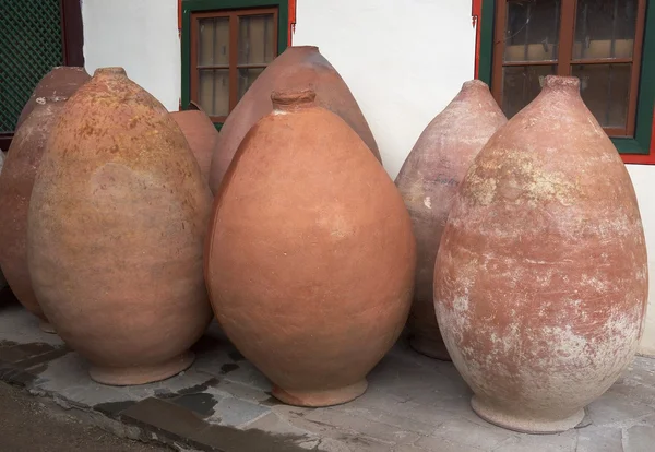 หม้อโบราณในรูปแบบ Amphora — ภาพถ่ายสต็อก