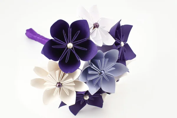 Origami wedding paper bouquet, purple and white flowers — Stock Photo, Image