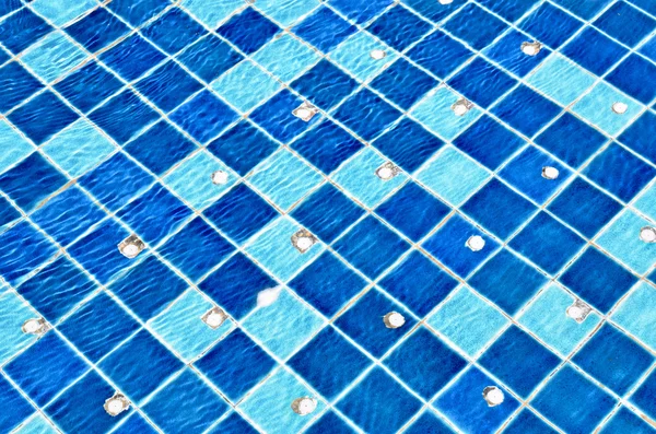 Hintergrund von plätscherndem Wasser im Schwimmbad — Stockfoto