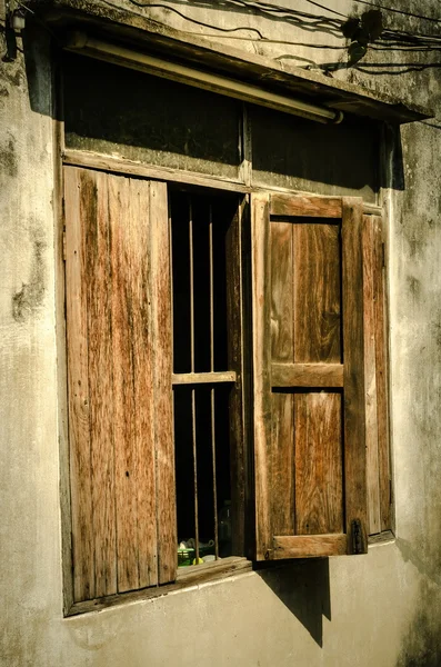 Old wooden window — Stock Photo, Image