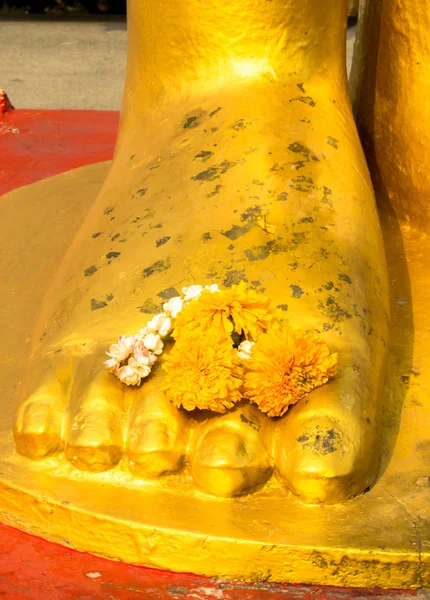 La pace del piede della statua di Buddha nella mente — Foto Stock