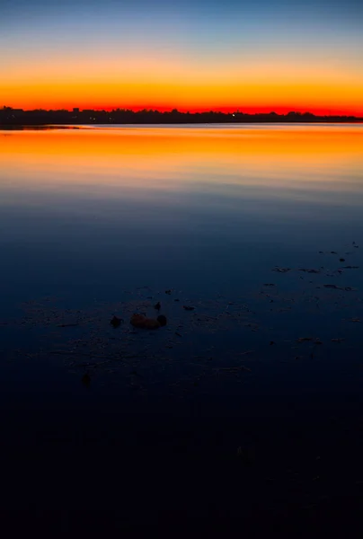 Pôr Sol Acima Lago Outono — Fotografia de Stock