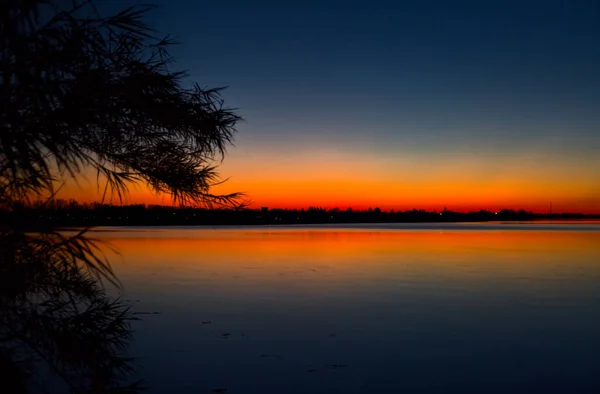 Puesta Sol Sobre Lago Otoño — Foto de Stock