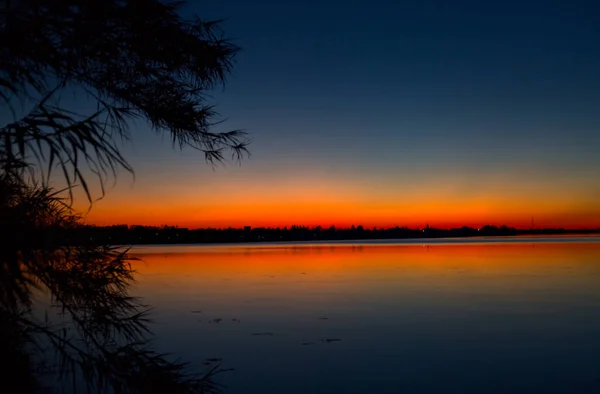 Puesta Sol Sobre Lago Otoño — Foto de Stock