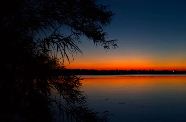 Puesta Sol Sobre Lago Otoño — Foto de Stock