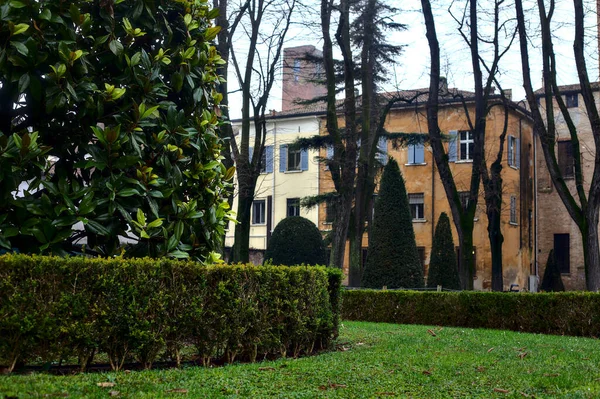 Public Garden Italian Town Cloudy Day Winter — Stock Photo, Image