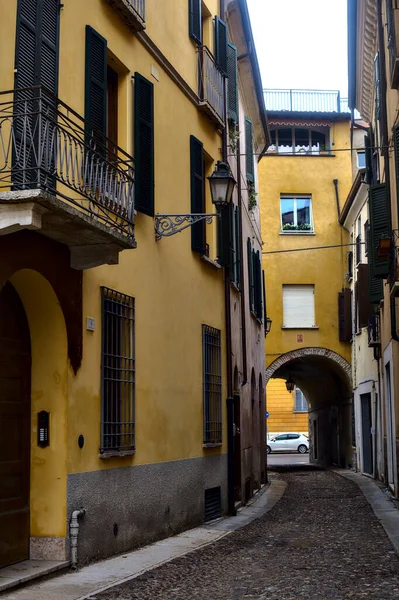 イタリアの町の通り — ストック写真