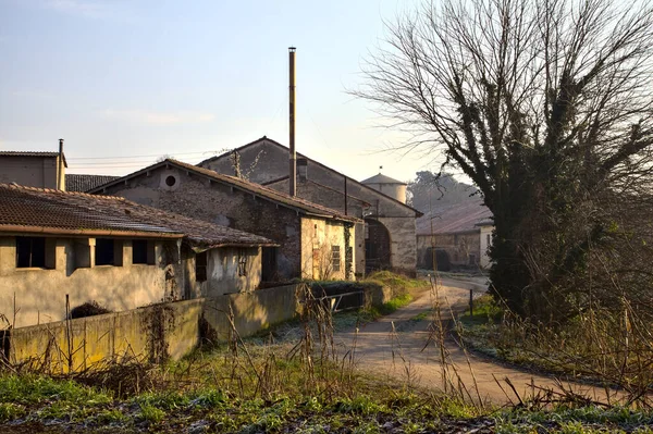 이탈리아 시골에 버려진 — 스톡 사진