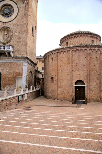 San Lorenzo Church Next Clock Tower Ragione Palace — Stock Photo, Image