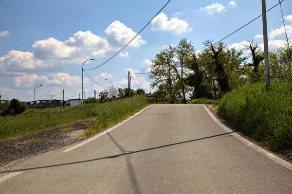 Strada Nella Campagna Italiana Primavera Una Giornata Limpida — Foto Stock