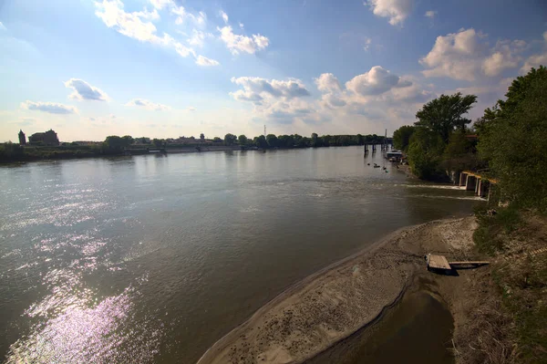 Rivière Dans Campagne Italienne — Photo