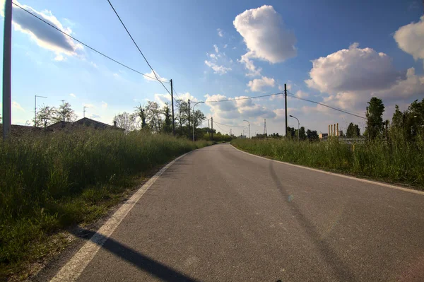 Strada Nella Campagna Italiana Primavera Una Giornata Limpida — Foto Stock