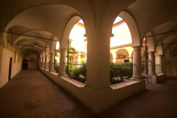 Porche Santuario Santa María Misericordia — Foto de Stock