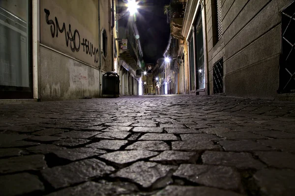 Calle Con Tiendas Cerradas Por Noche Verano — Foto de Stock