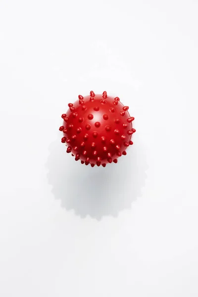 Kapalı tabela. Kırmızı top beyazda. 