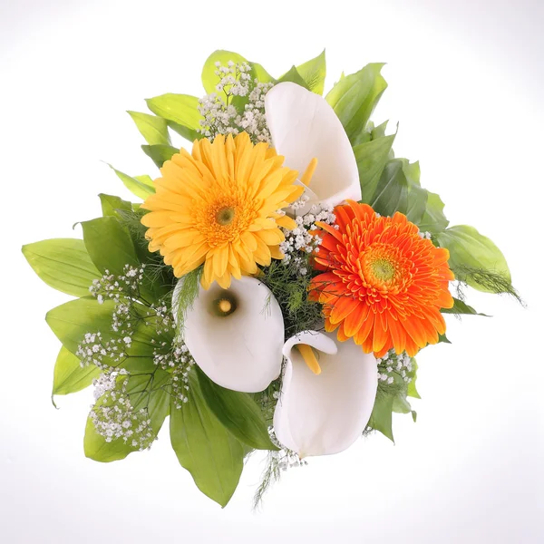 Bright bouquet, close-up. Calla and Gerbera flowers — Stock Photo, Image