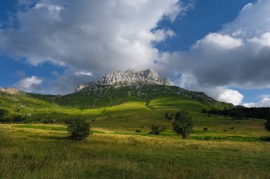 İtalya 'nın büyük taşının küçük boynuzu.
