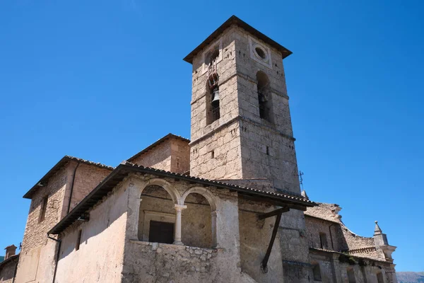 Kyrkan San Demetrio Byn San Demetrio Nei Vestini Abruzzo — Stockfoto