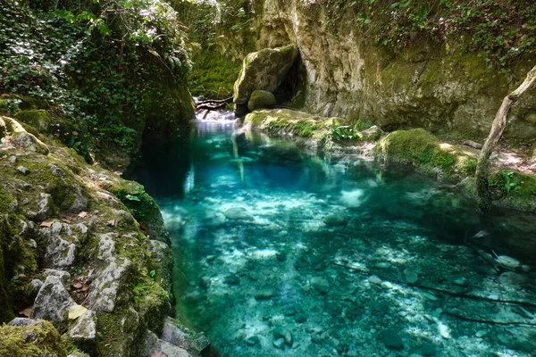 Klein Meer Geproduceerd Door Rivier Alento Abruzzo — Stockfoto