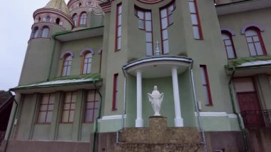 Bruchovychi Ukrayna 'daki güzel kilise