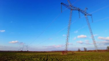 Yalıtımlı Yüksek Voltaj Elektrik Kulesi