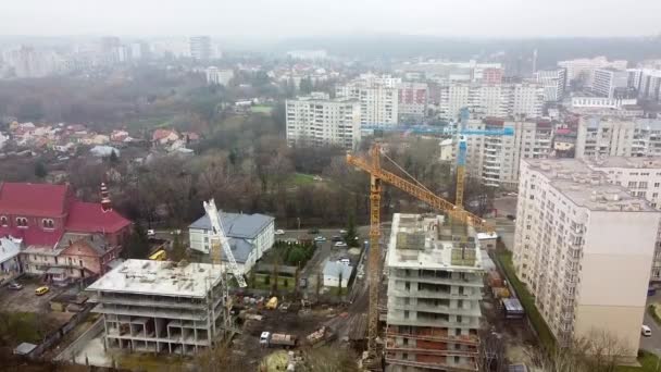 Crane tower working View from the quadcopter — Stock Video