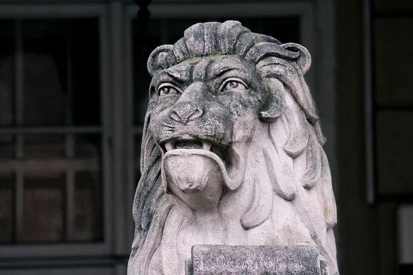Aslan heykeli